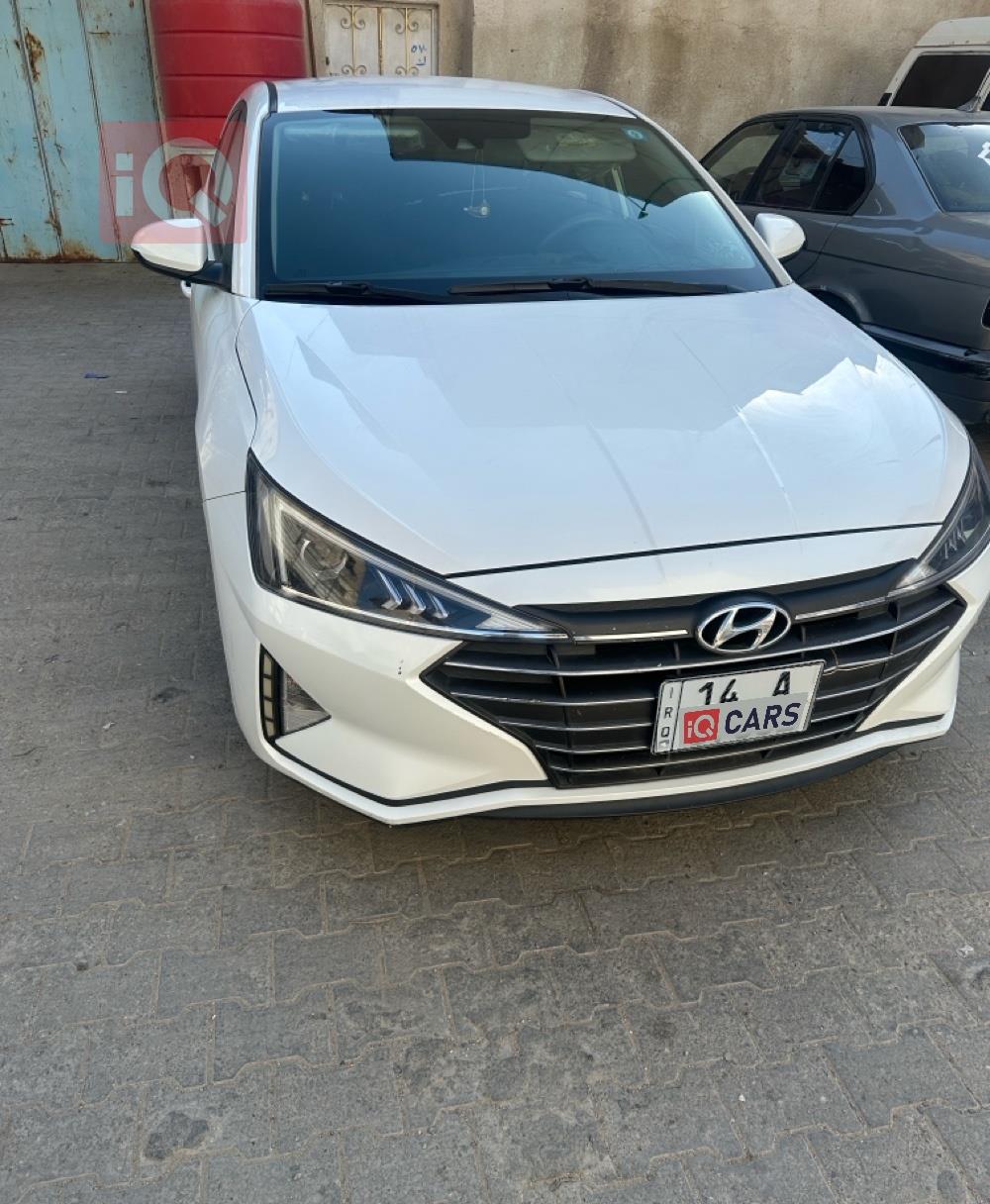 هيونداي النترا